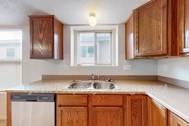 Building Photo - 8116 Long Mesa Pl NW