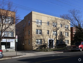 Building Photo - 135 KENNEDY ST NW