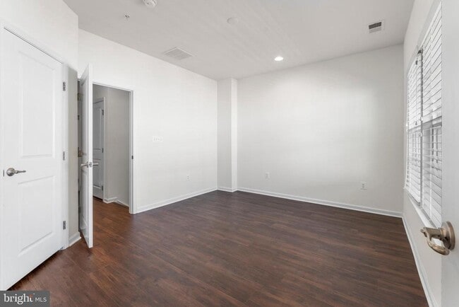 Building Photo - 8105 Kyne Millers Way