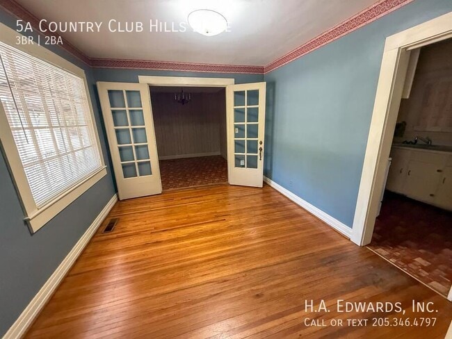 Building Photo - 5a Country Club Hills Dr
