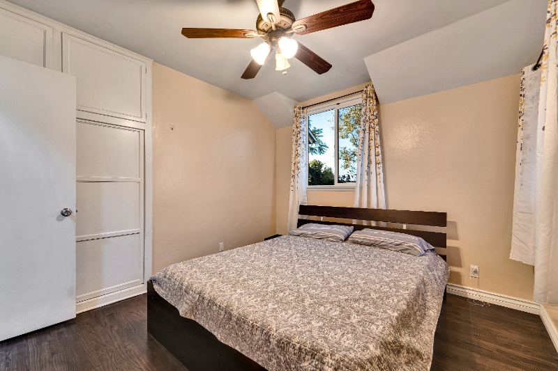 Building Photo - 900 Bethany Rd