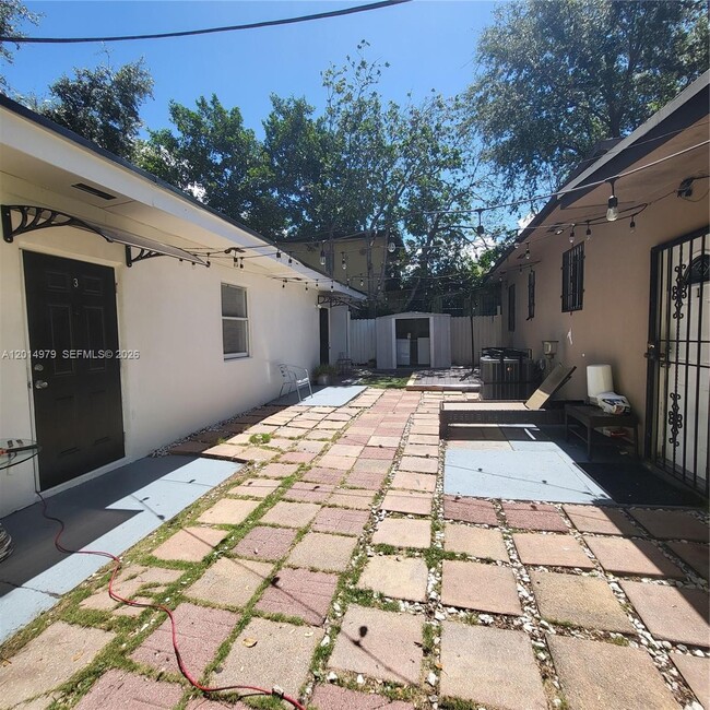 Building Photo - 315 NW 59th St