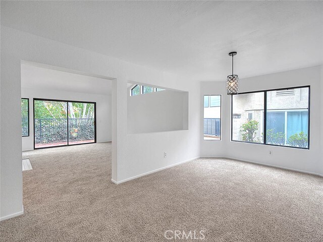 Building Photo - 1548 Vallecito Dr
