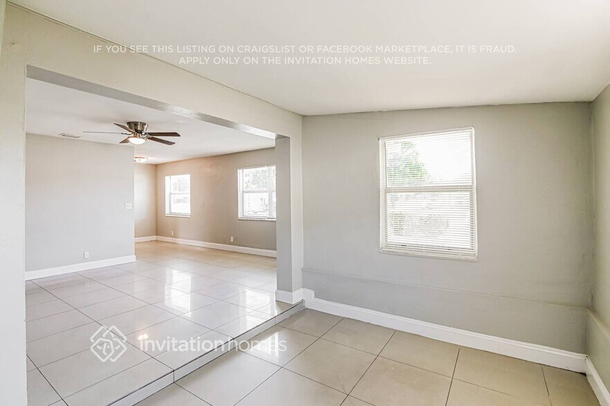 Building Photo - 3360 NW 6th St