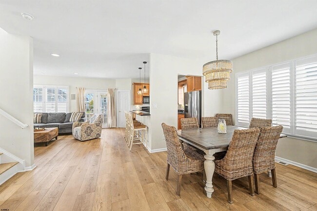 Building Photo - 2 S Coolidge Ave