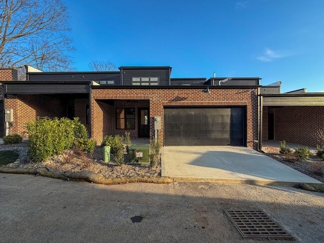 Building Photo - 4161 Cocos Wy