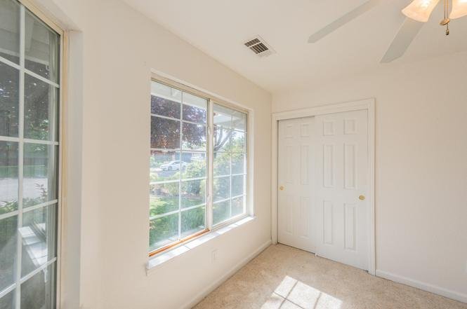 Building Photo - 188 Woodcliff Dr