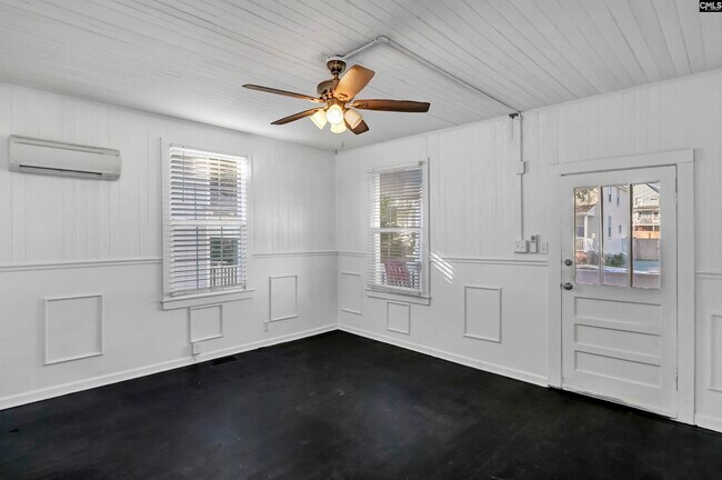 Building Photo - 203 Oliver St