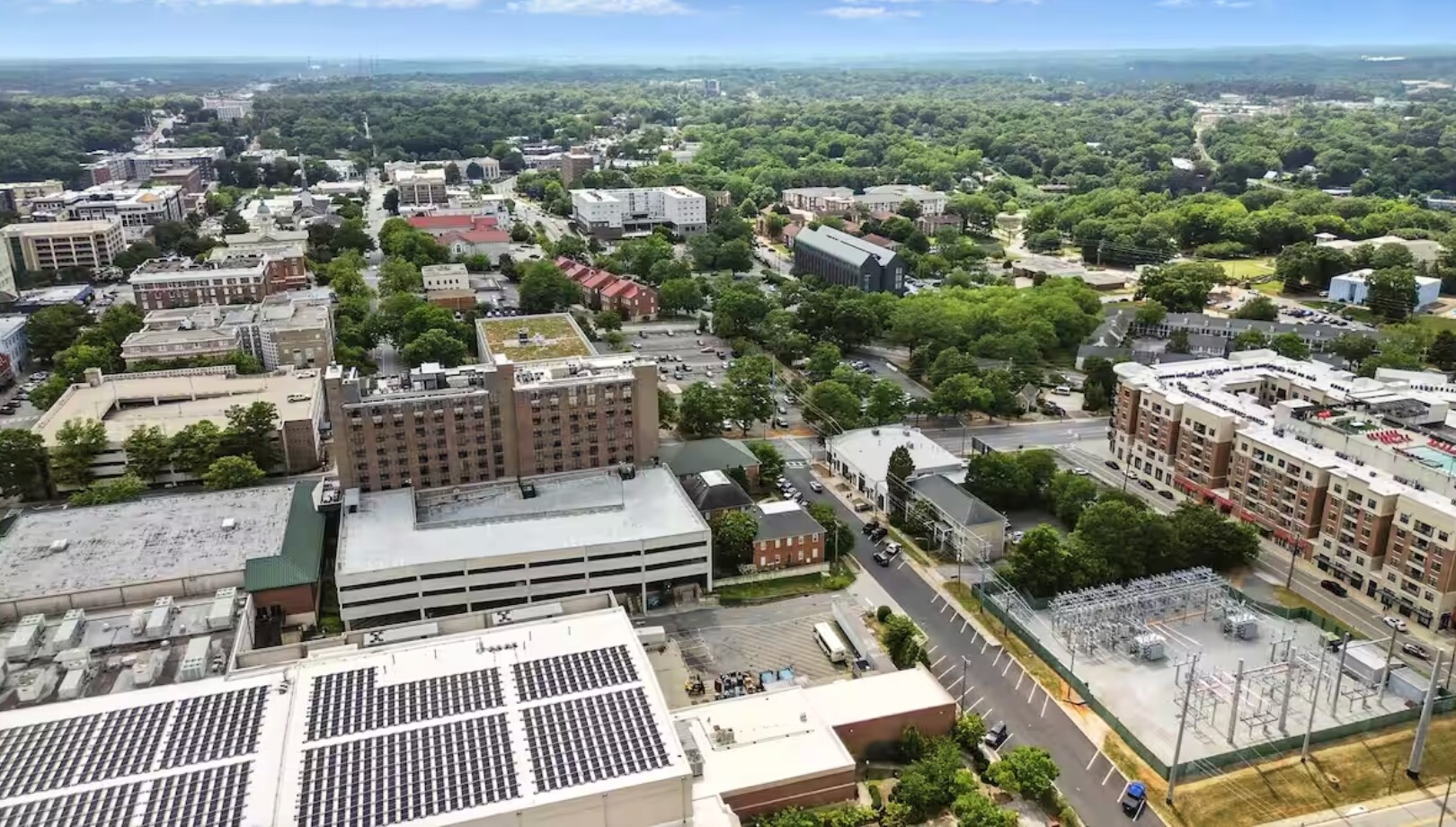 Building Photo - 492 N Thomas St