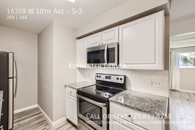 Building Photo - Charming 2-Bedroom Garden-Level Apartment ...