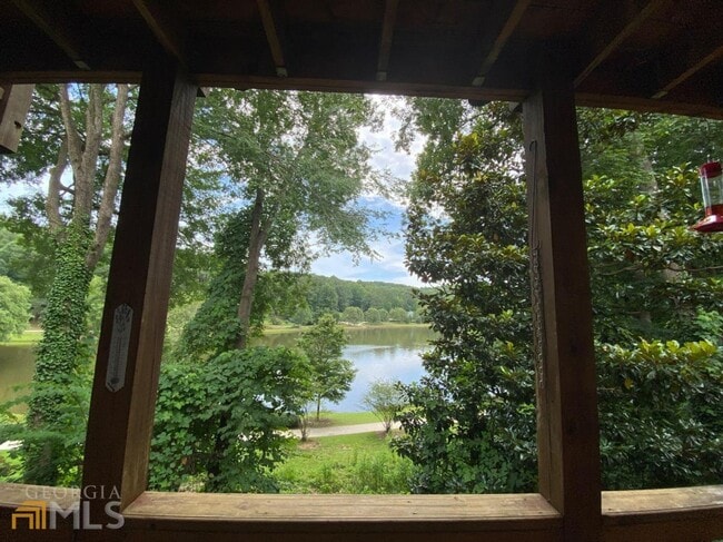 Building Photo - 279 Quail Run