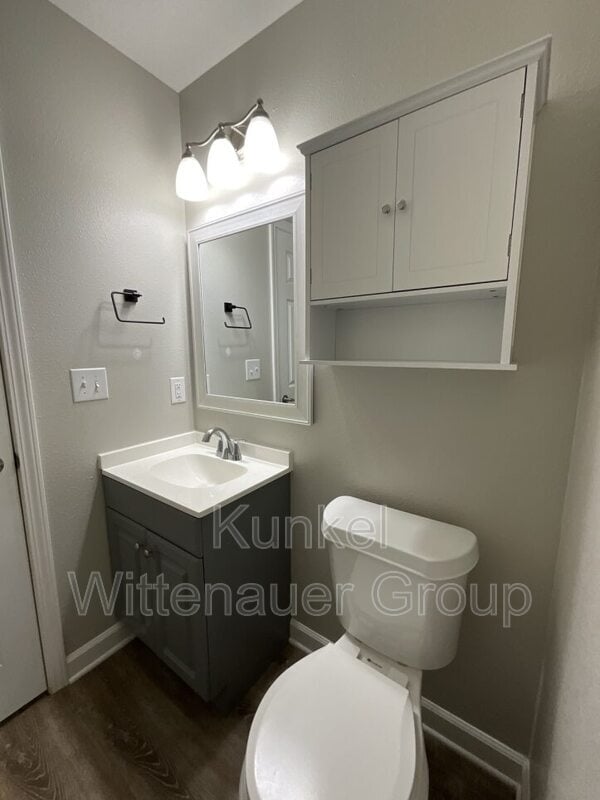Building Photo - 2621 Greystone Estates Pkwy