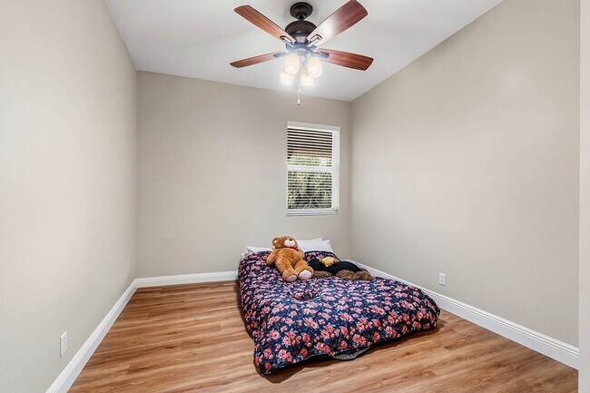 Building Photo - 8097 Via Bolzano