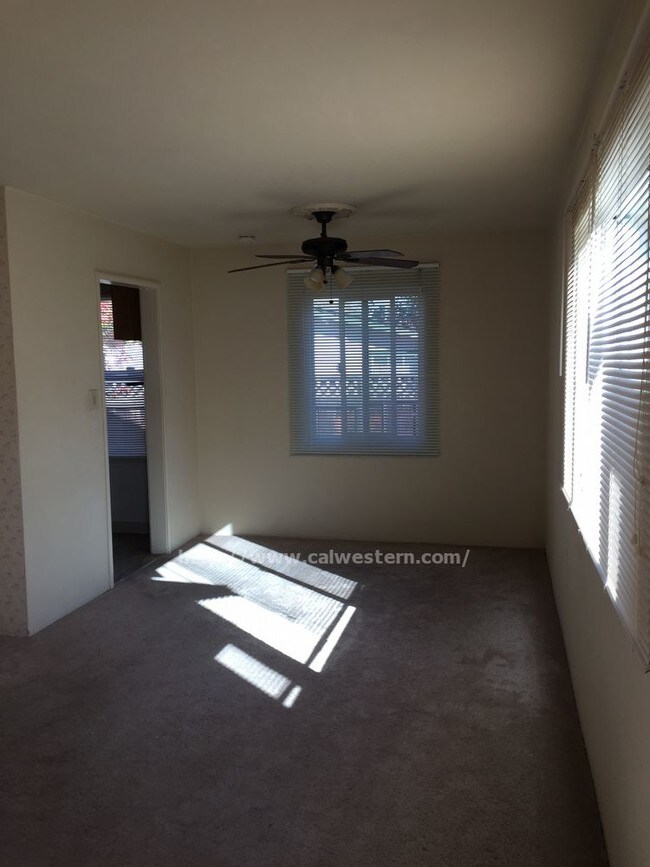 Primary Photo - Lovely 3 bedroom home with large yard