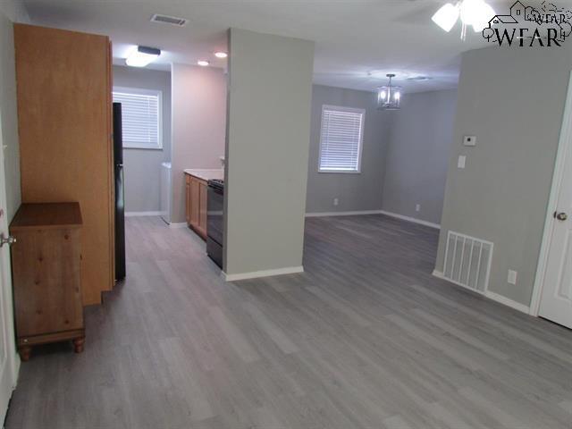 Building Photo - 4103 Mustang St