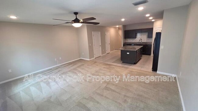Building Photo - 3867 Hampstead Ln