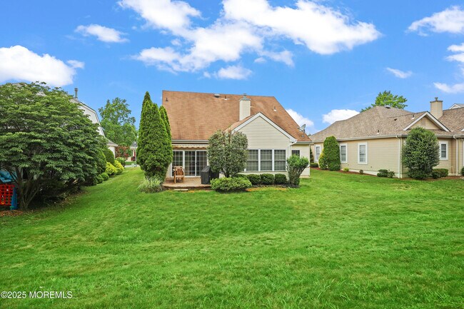 Building Photo - 49 Baltusrol Dr