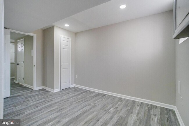 Building Photo - 4100 Colborne Rd