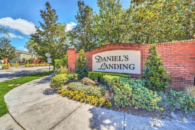Building Photo - 13370 Daniels Landing Cir