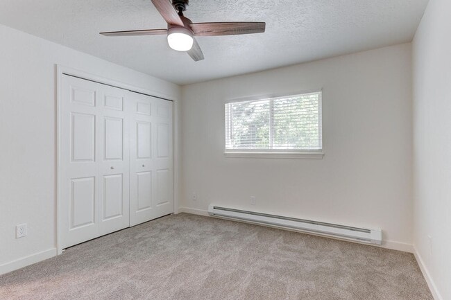 Building Photo - Hoff Dr. Duplex