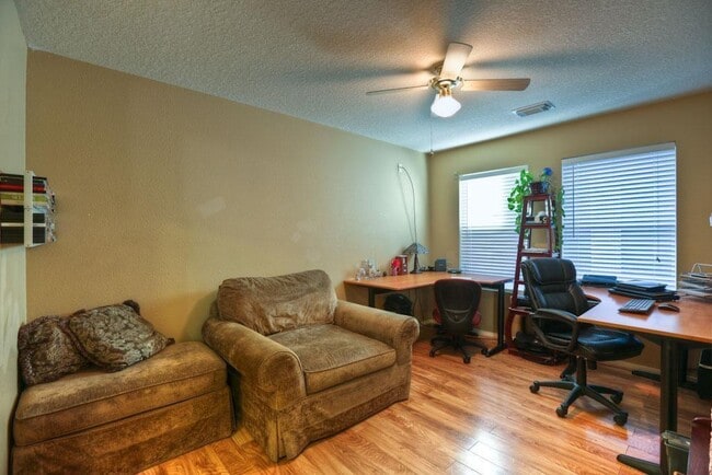 Building Photo - 18530 Alemarble Oak St