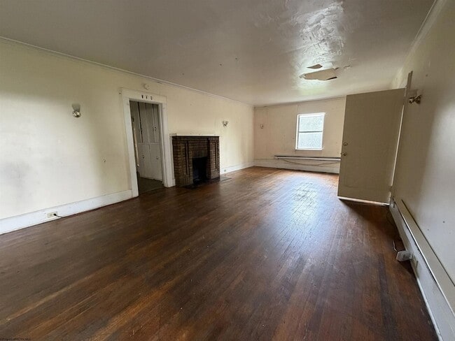 Building Photo - 662 Spruce St