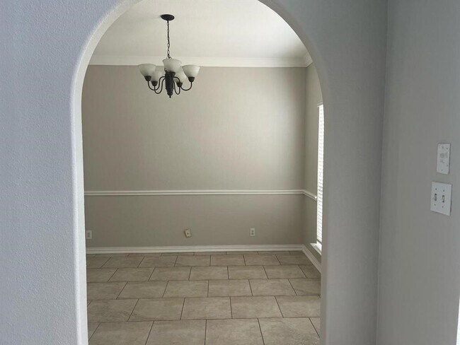 Building Photo - 1150 Arbor Knot Dr