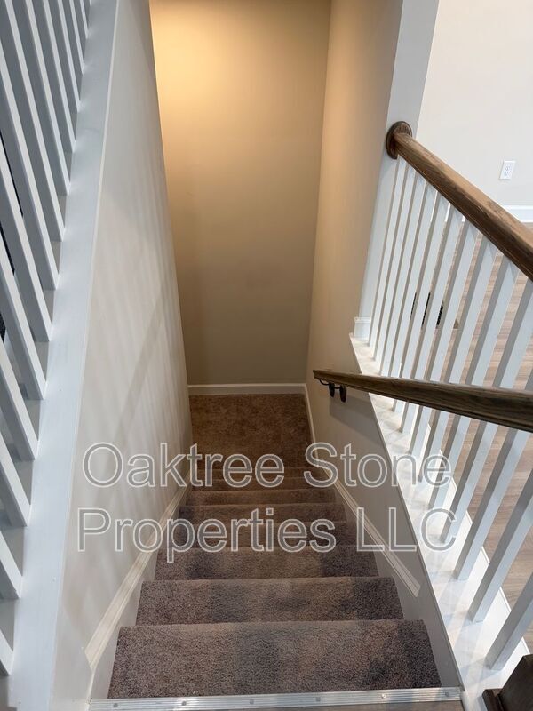 Building Photo - 1996 Main St NW