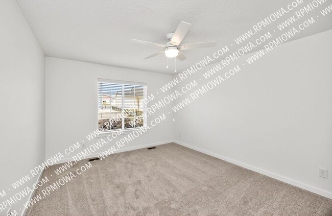 Building Photo - 318 SW 16th St