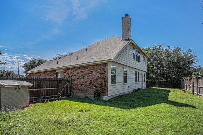 Building Photo - 200 Frontier Cove