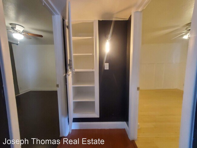 Building Photo - 2 br, 1 bath House - 434 S 700 W Apt #1