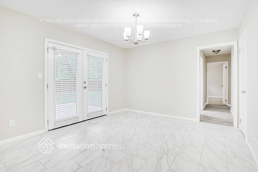 Building Photo - 3558 Pine Needle Dr SW