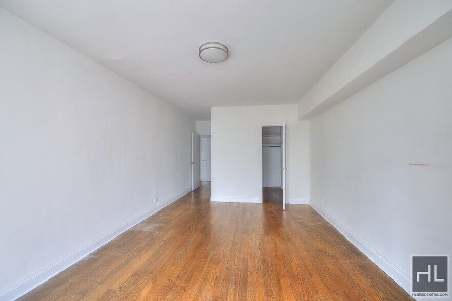 Building Photo - EAST 57 STREET