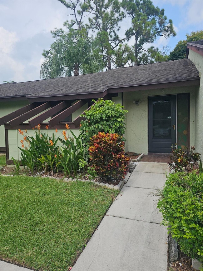 Building Photo - 263 Deerfield Ct