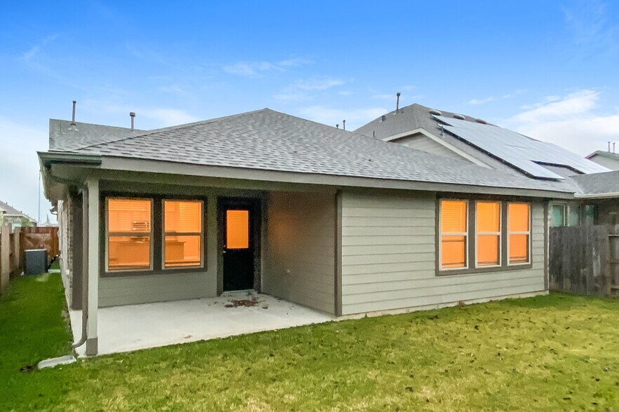 Building Photo - 24207 Palomino Sage Trl