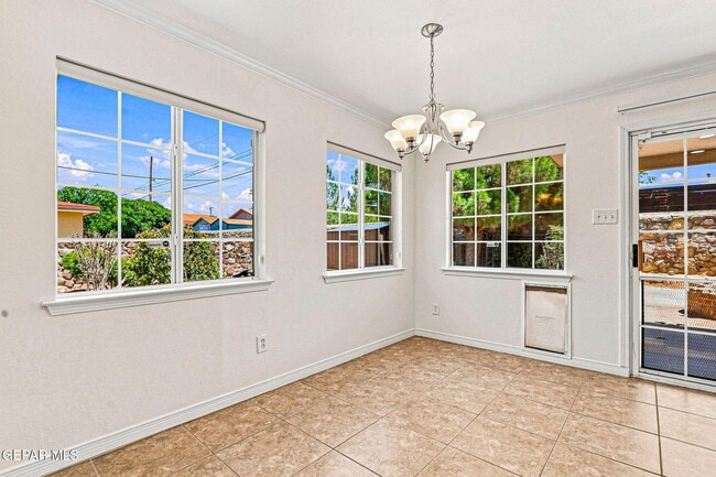 Building Photo - 6340 Modesta St