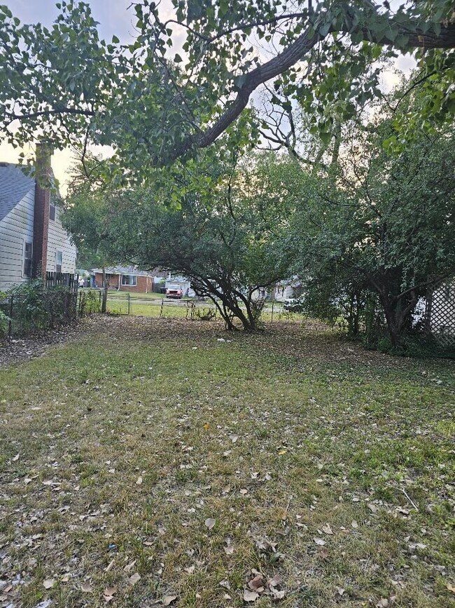 Building Photo - 20426 Salem