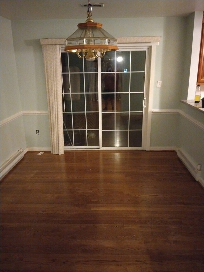 Building Photo - 2912 Overton Rd