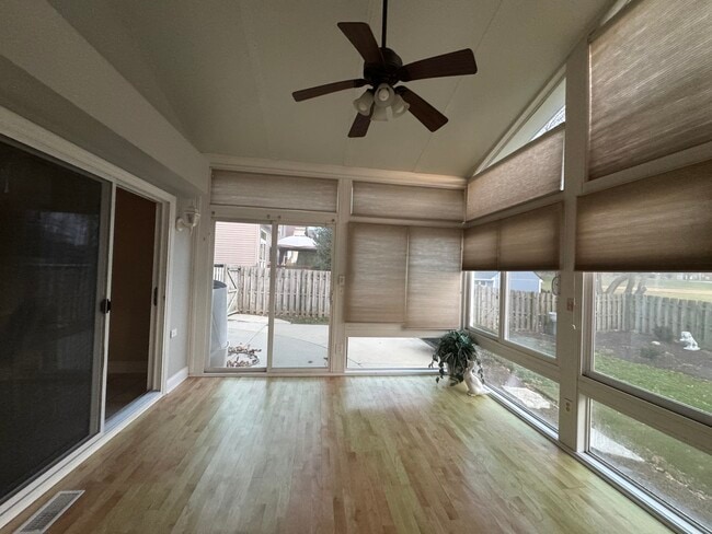 Building Photo - 426 Thunder Ridge