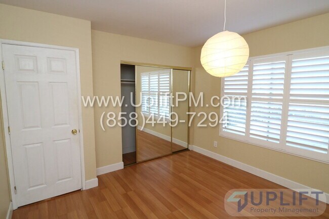 Building Photo - 4734 35th St
