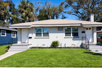 Building Photo - 637-637 17th Ave S