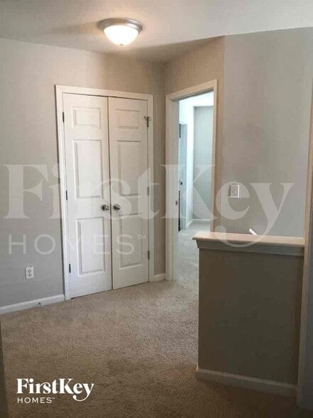 Building Photo - 4204 Laurel Ridge Cir