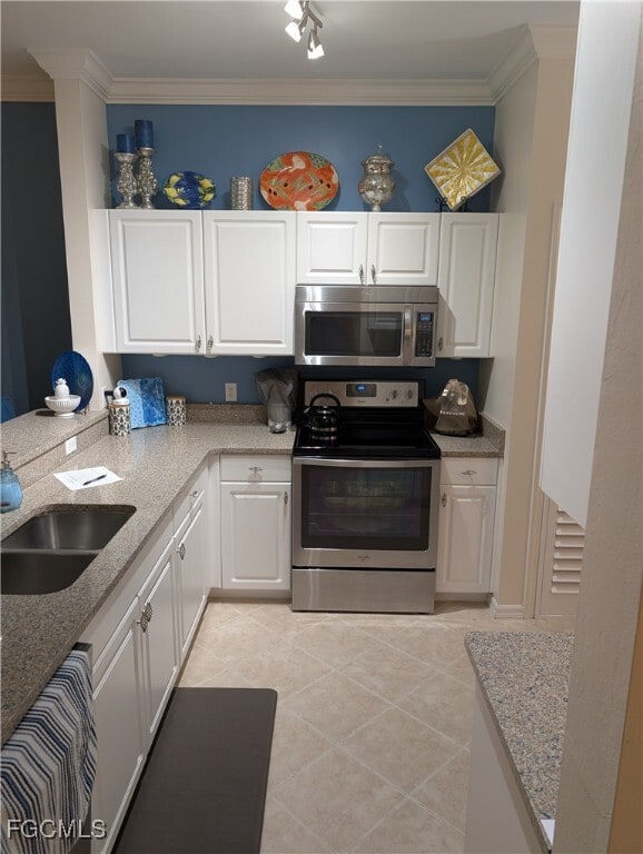 Building Photo - 19460 Cromwell Ct