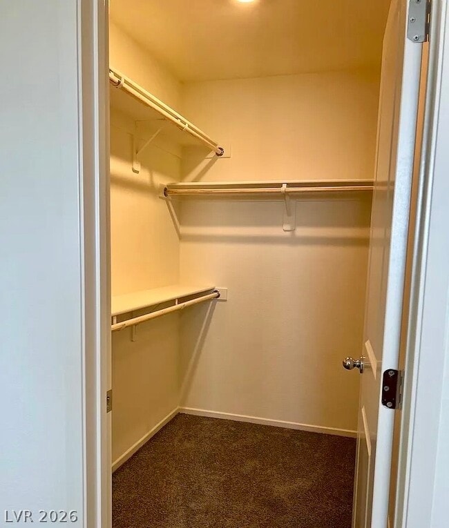 Building Photo - 10920 Rollingford Ave