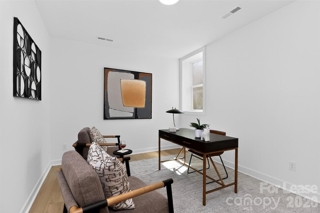 Building Photo - 3709 Lou Ann Ave