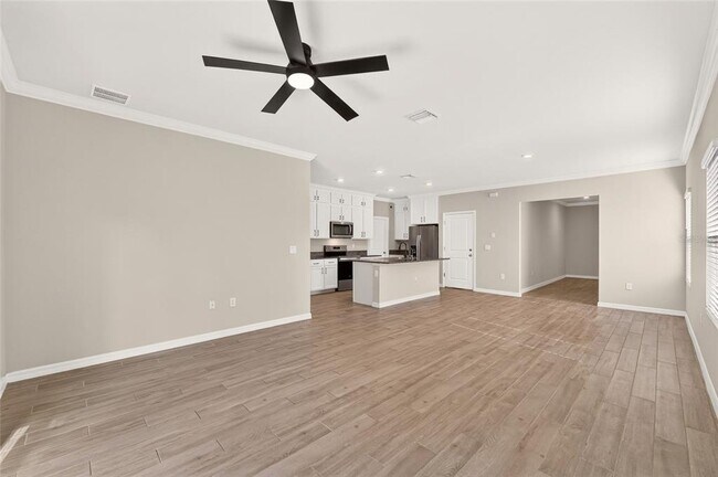 Building Photo - 13633 NW 14th Pl
