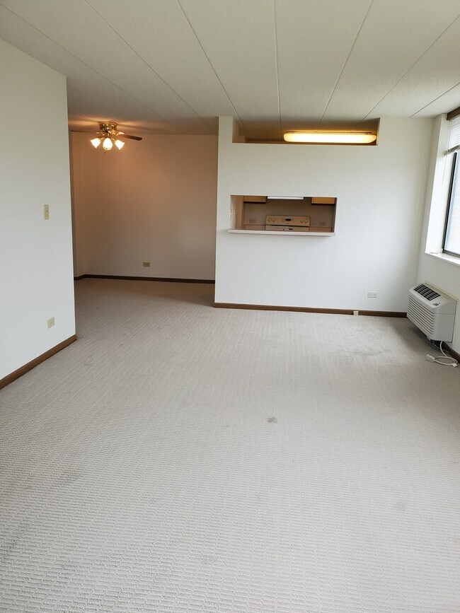 Building Photo - 75 Kristin Cir