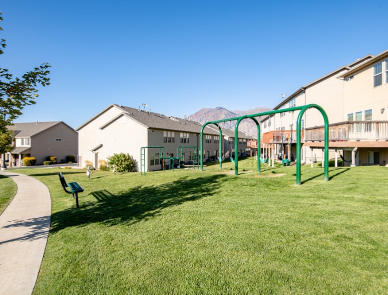 Building Photo - 1276 Firefly Dr