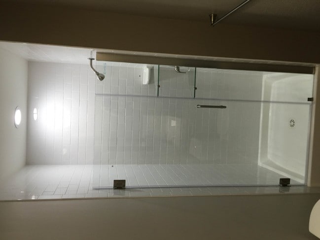 Shower - 301 Broadway