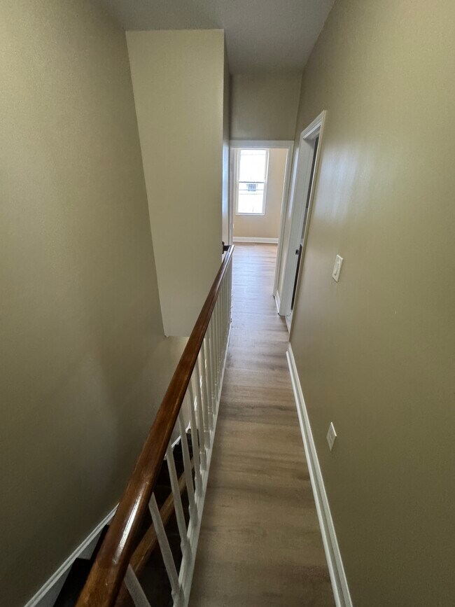 Building Photo - 2327 N 18th St